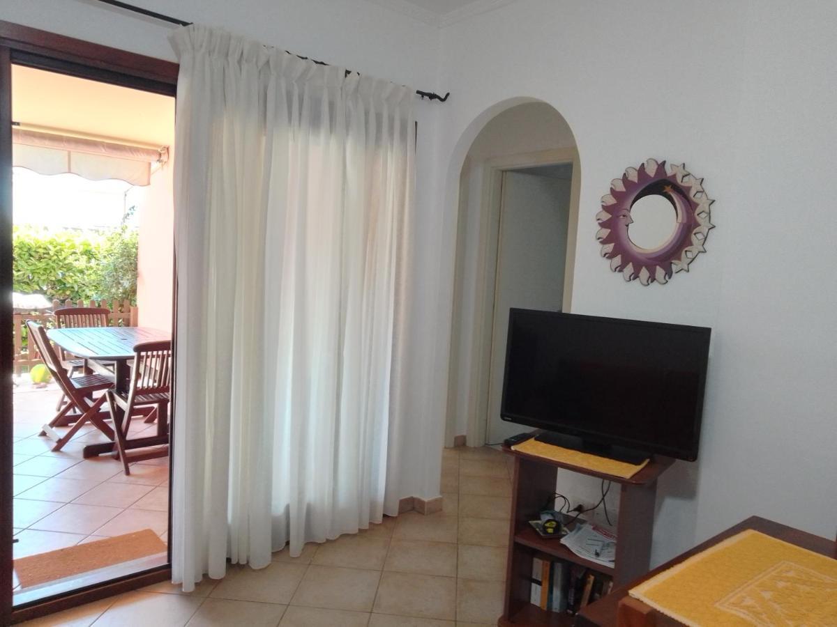 Bilo Noel Apartment ออลเบีย ภายนอก รูปภาพ